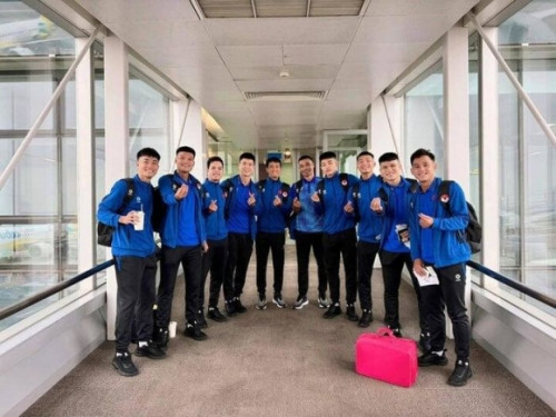 Tuyển Việt Nam lên đường sang Qatar dự Asian Cup 2023