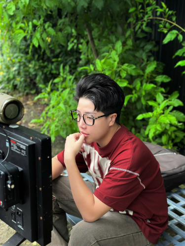 Từ Phim Triệu View Đến Nhà Sản Xuất: Yunbin và hành trình rực rỡ của mình